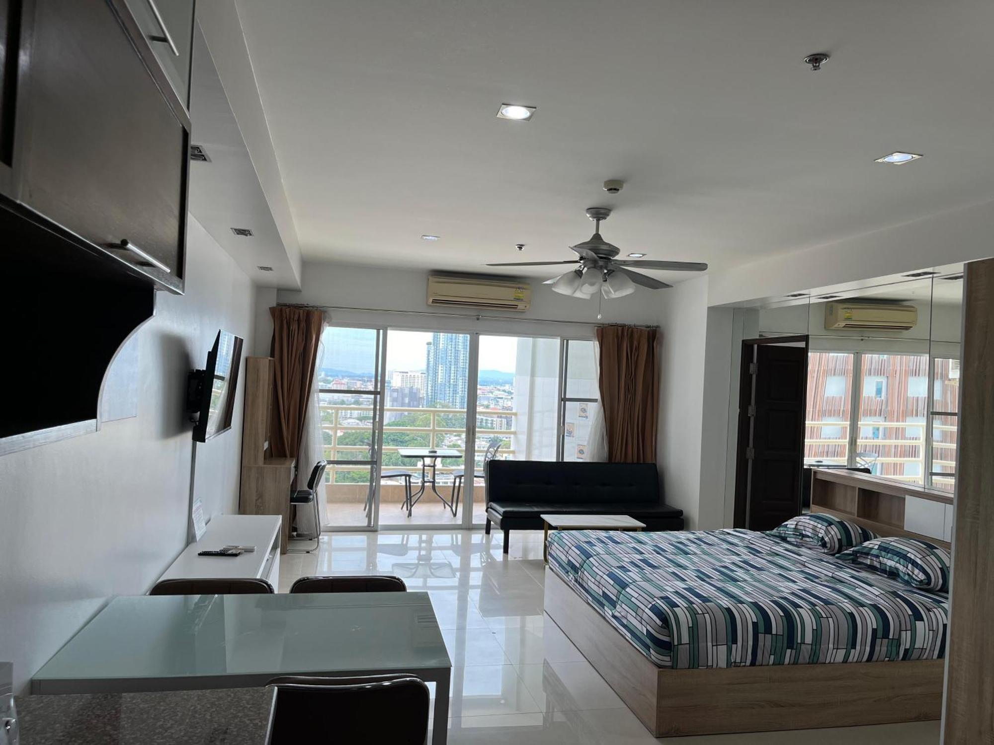 Condo Express View Talay 6 Pattaya Εξωτερικό φωτογραφία