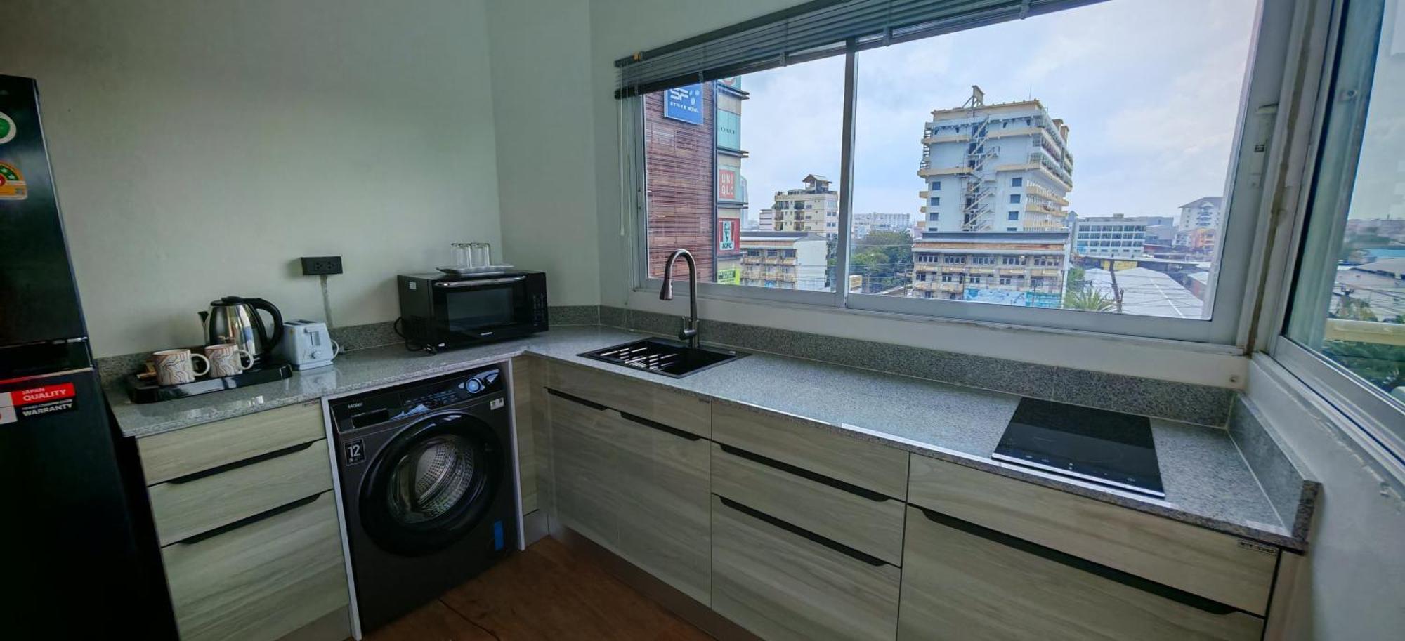 Condo Express View Talay 6 Pattaya Εξωτερικό φωτογραφία